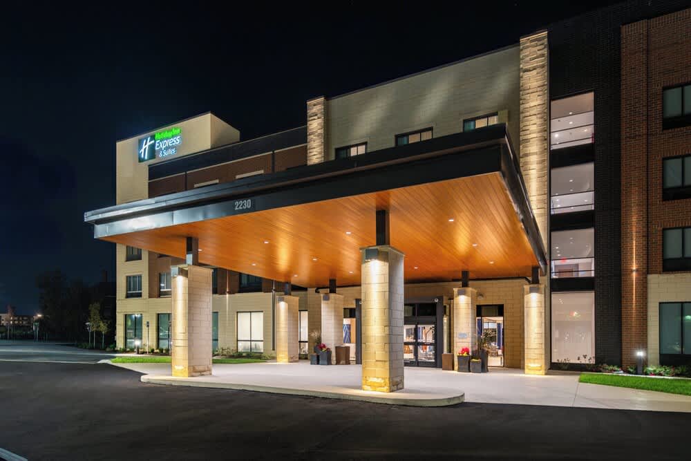 Holiday Inn Express & Suites MURFREESBORO WEST by IHG 1