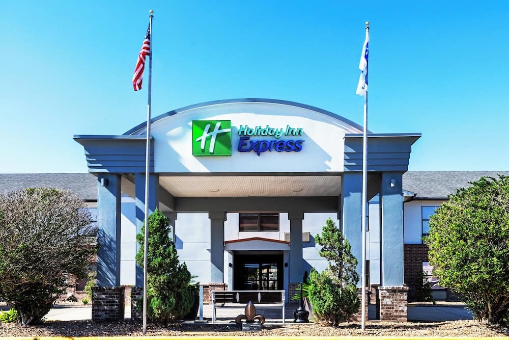 Holiday Inn Express BREAUX BRIDGE/HENDERSON by IHG 1