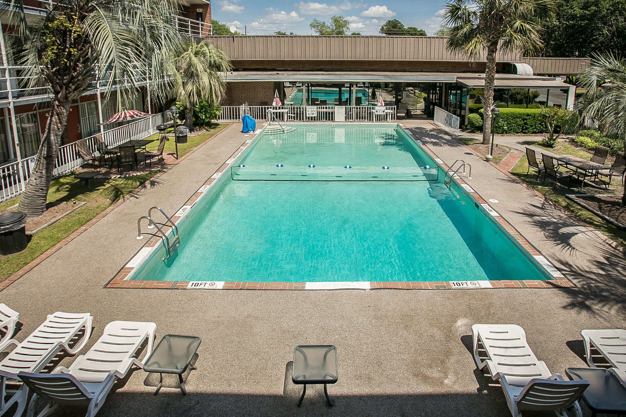 OYO Hotel Sumter SC Downtown 2