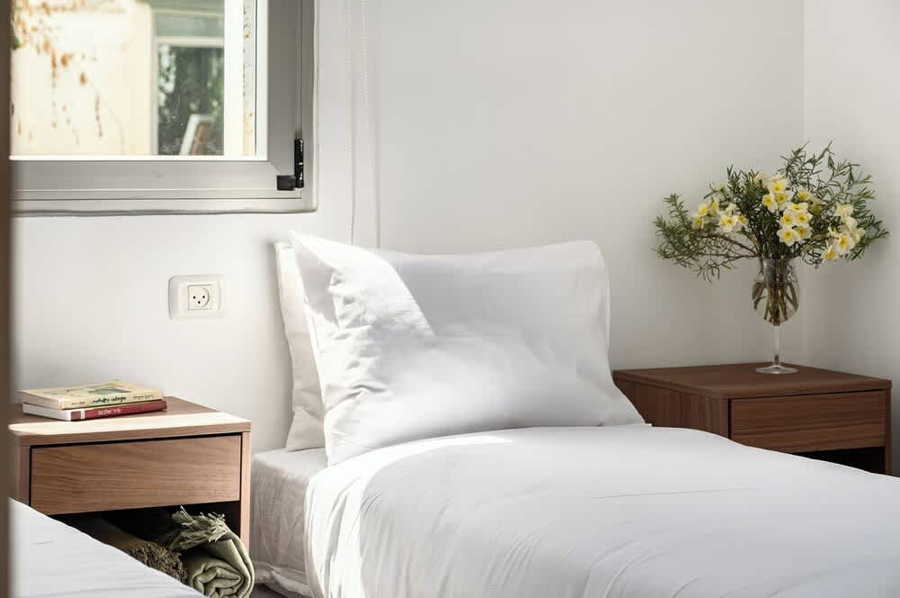 Gordon Beach Bright Stay by Sea N' Rent 2