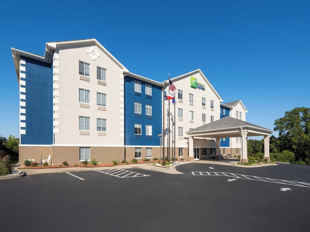 Holiday Inn Express CHARLOTTE WEST - GASTONIA by IHG 1