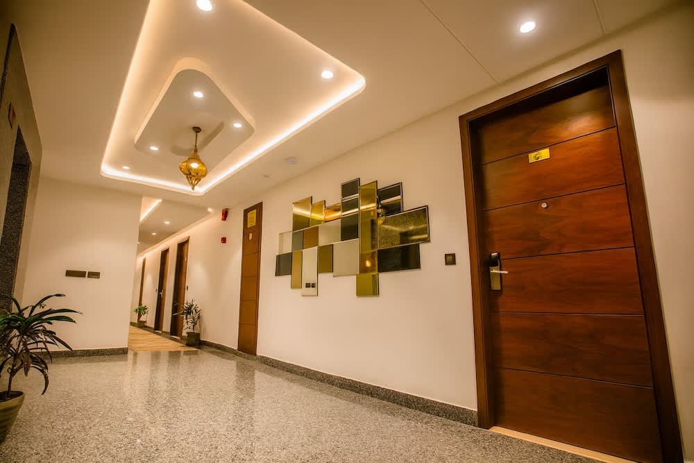 HOTEL TEN SQUARE - 5 Minutes from The Taj Mahal 2