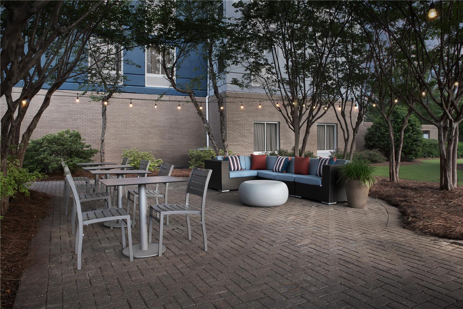 Hilton Garden Inn Auburn/Opelika 2
