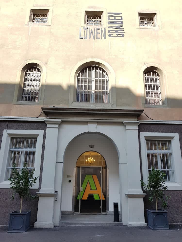 BARABAS HOTEL LUZERN 1