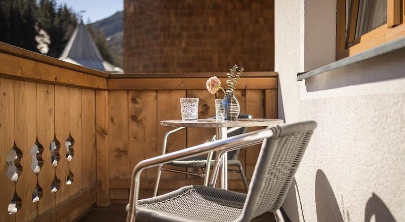 Hotel Sonnegg 1