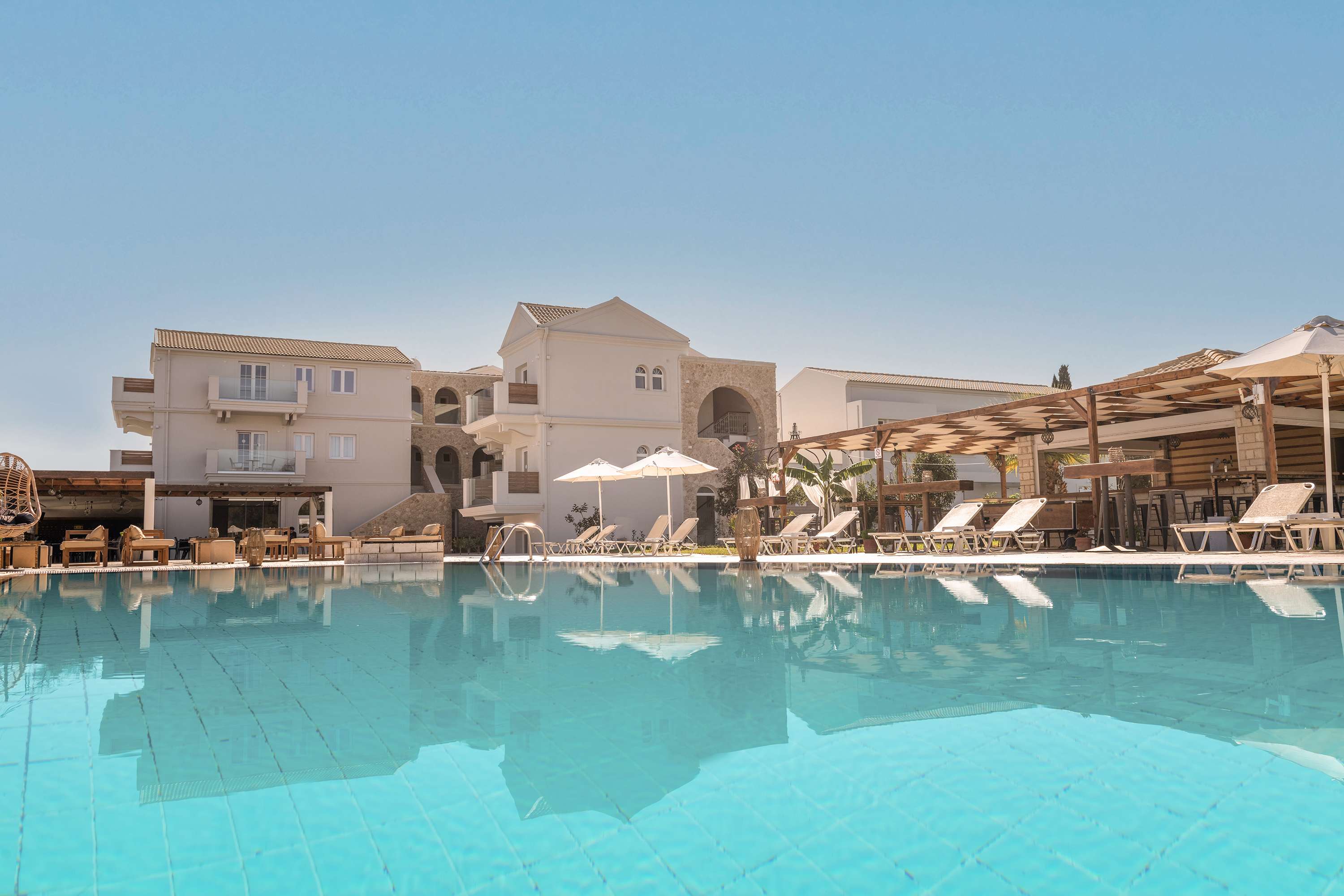 Ekati Mare Boutique Resort 2