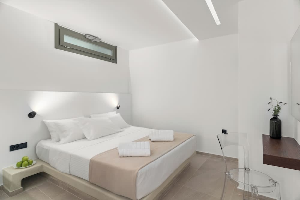 Dream of Paros 2