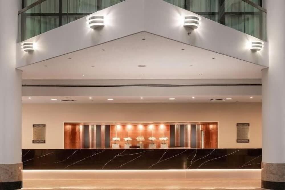 Sofitel London Gatwick 1