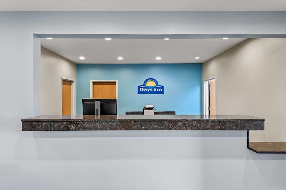 Days Inn by Wyndham Carroll 2