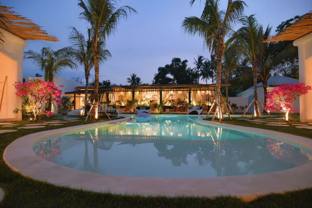 The Koho Air Hotel 1