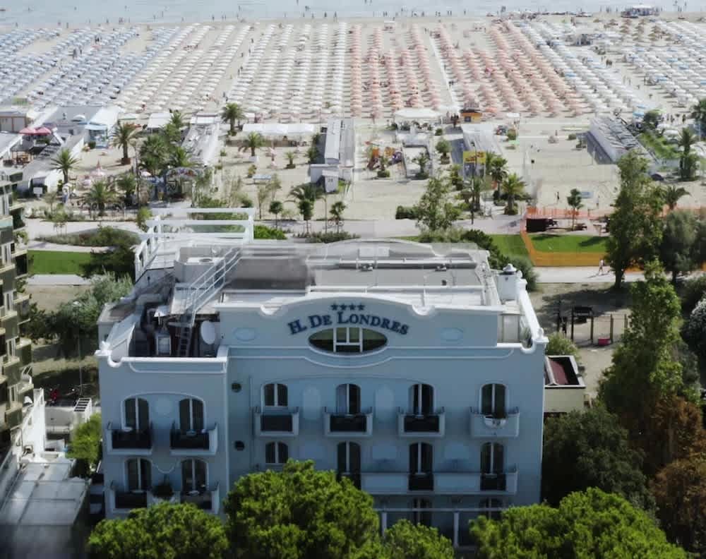 Hotel De Londres 1