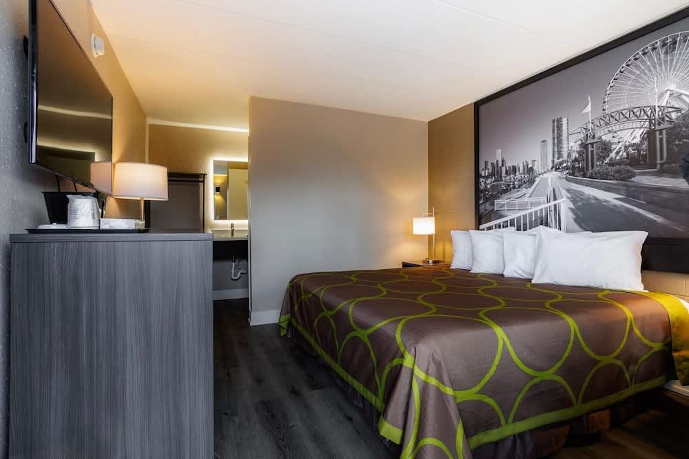 Super 8 by Wyndham Rockford South 1