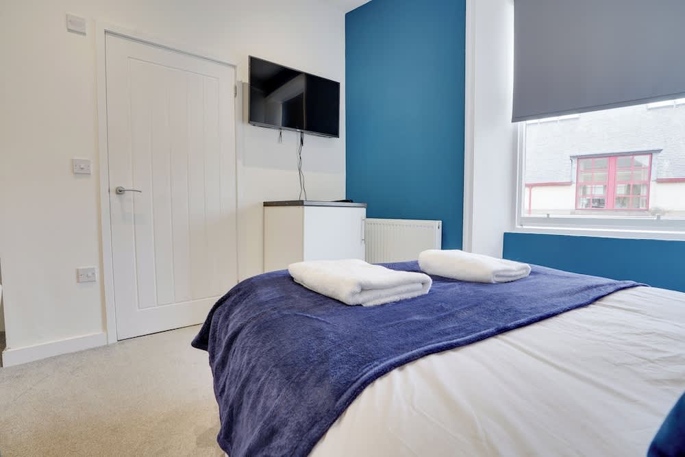 Homesly Guest Rooms, Comfortable En-suite Guest Rooms with Free Parking and Self Check-in 2