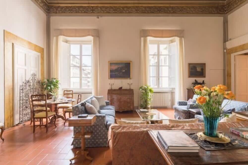 Palazzo Aldobrandini - Prestigious Historic Residence 2