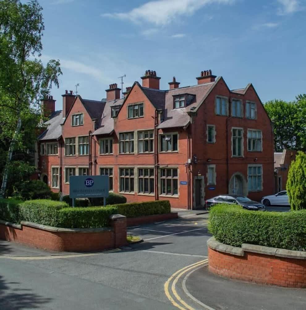 Broadfield Park Hotel by Belvilla 1