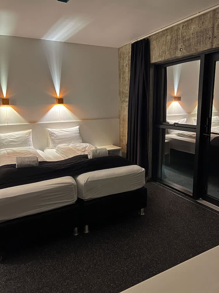 Seljavellir Guesthouse 2