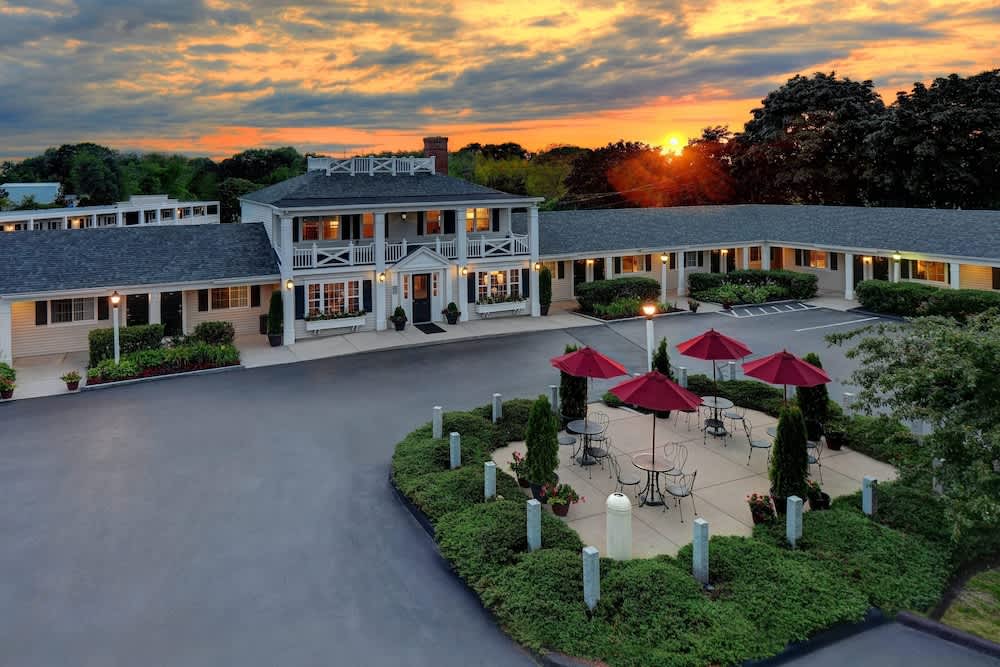 Port Inn and Suites Portsmouth, an Ascend Collection Hotel 1