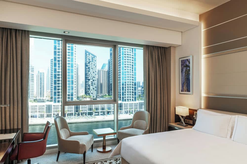 Renaissance Business Bay Hotel, Dubai 1