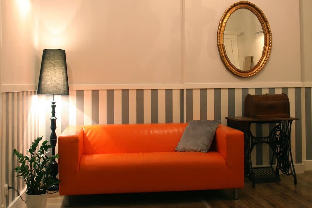 Blooms Inn & Apartments 2