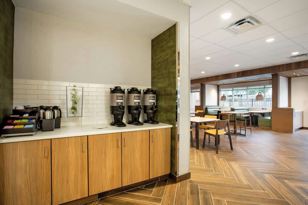 Fairfield Inn & Suites by Marriott Greenville Spartanburg/Duncan 2