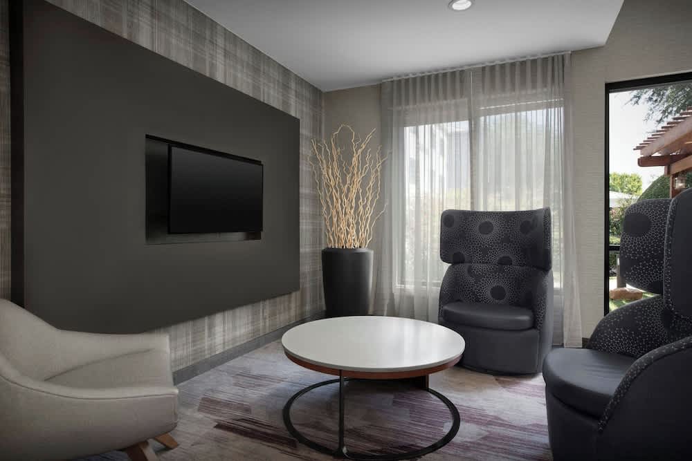 Courtyard by Marriott Dallas DFW Airport North/Irving 2