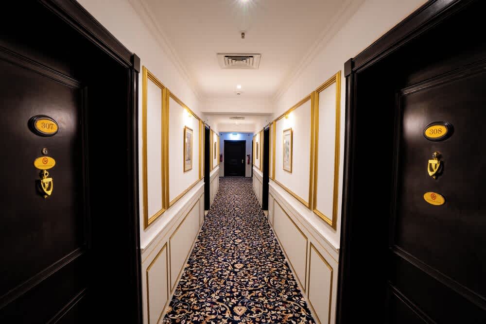 Luxe Avenue Hotel 2