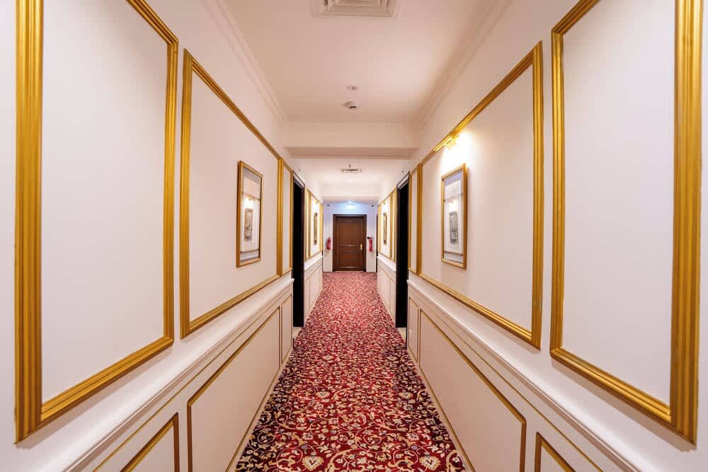 Luxe Avenue Hotel 1