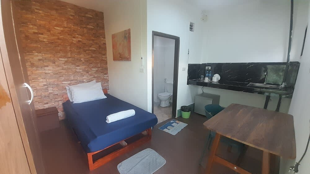 The Guest House - Apartment 2