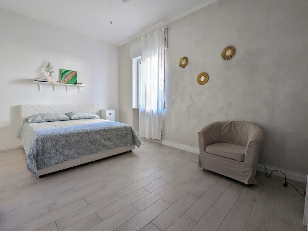 Bardolino Center Apartments 1