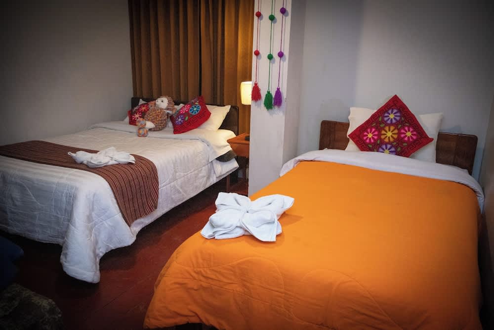 Hostal Keros Inn 1