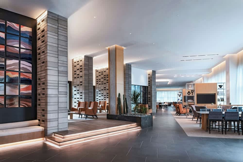 AC Hotel by Marriott Phoenix North Norterra 2