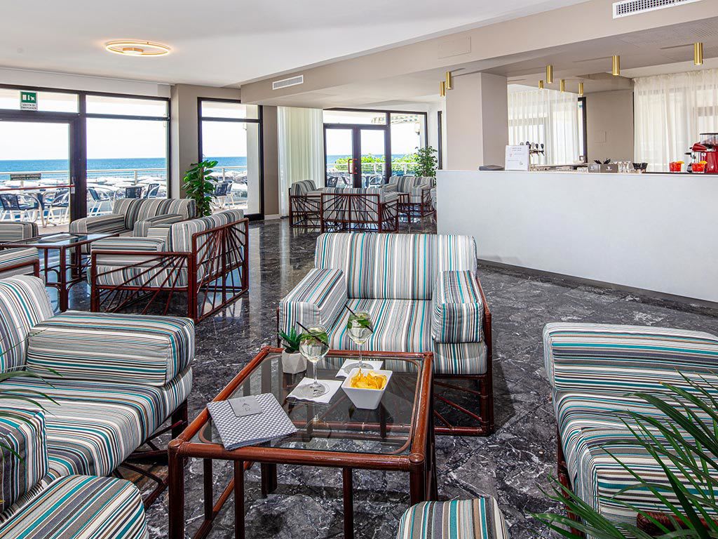 Hotel Condor 2