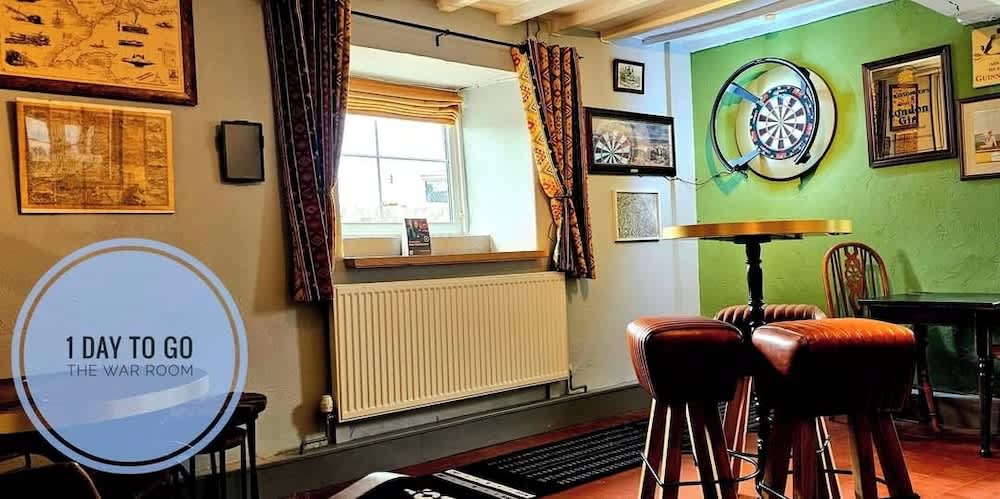 The Hawk & Buckle Inn 2