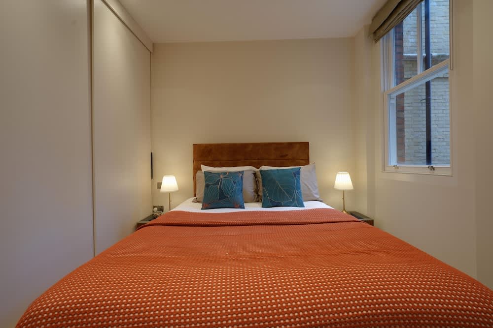 Fitzrovia Stay by Oxford St & Soho 18 Guests 2