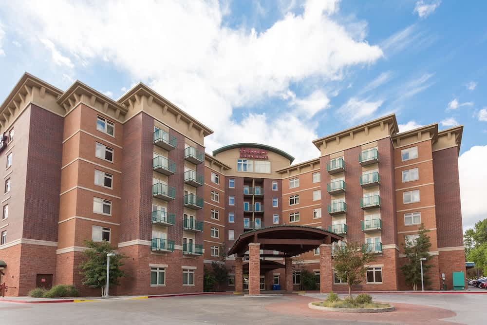 Drury Inn & Suites Flagstaff 1