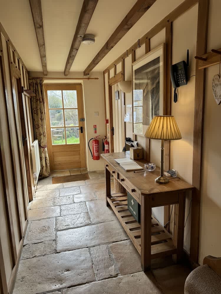 Guiting Guest House 2