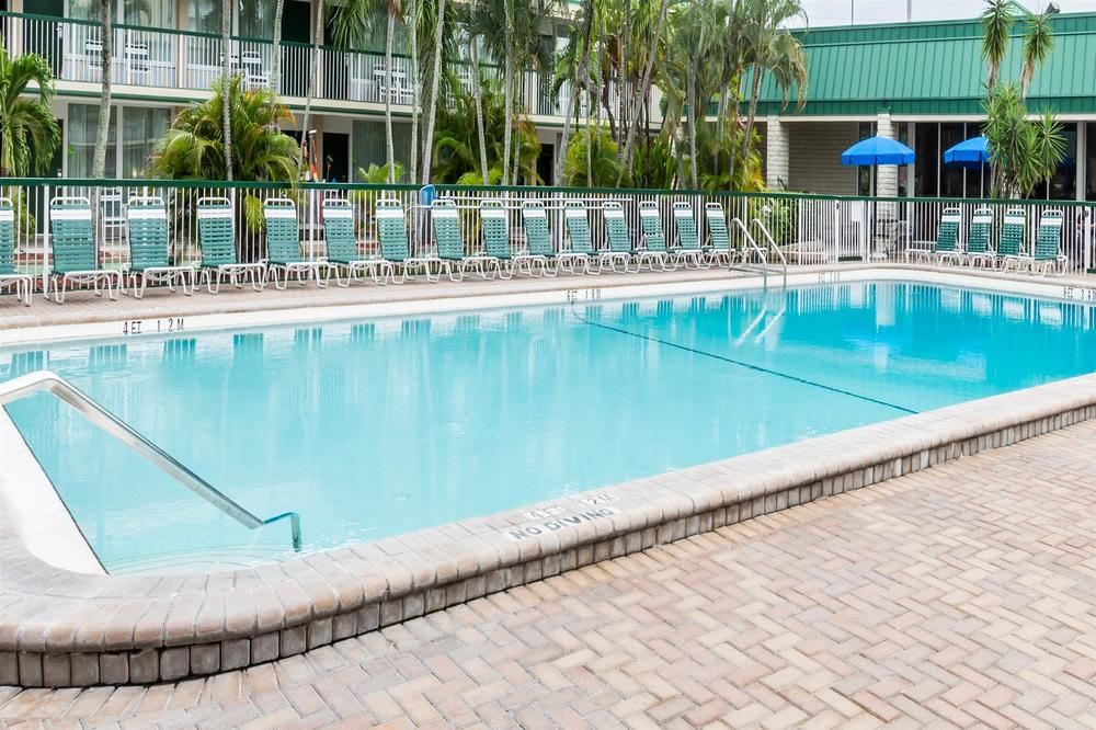 WYNDHAM GARDEN FORT MYERS BEACH 1