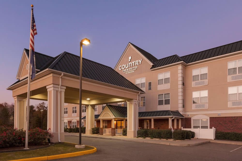 Country Inn & Suites by Radisson, Doswell Kings Dominion , VA 1