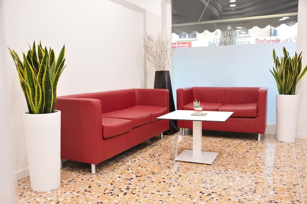 Damodoro Hotel 2