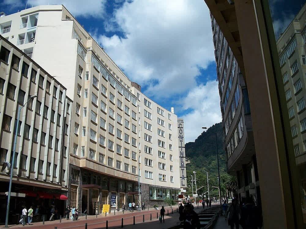 Hotel Continental ByHours 1