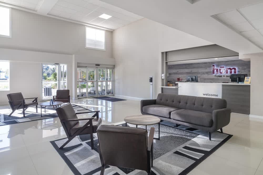 HOM Hotel Gainesville, SureStay Collection by Best Western 2