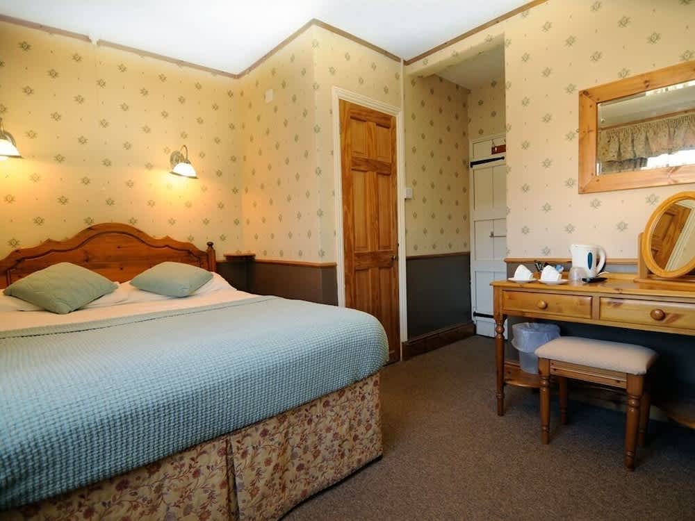 The Mount Inn 2