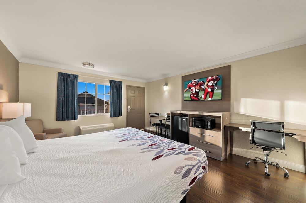 Red Roof Inn Los Angeles – Bellflower 1
