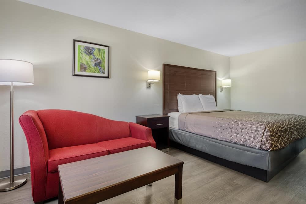 SureStay Hotel by Best Western Terrell 1