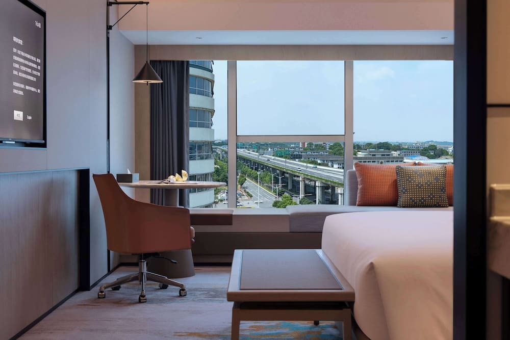 Howard Johnson Airport Hotel Changsha 1