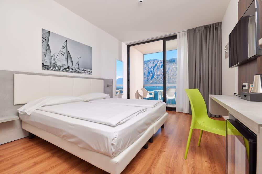 Wind Hotel 2