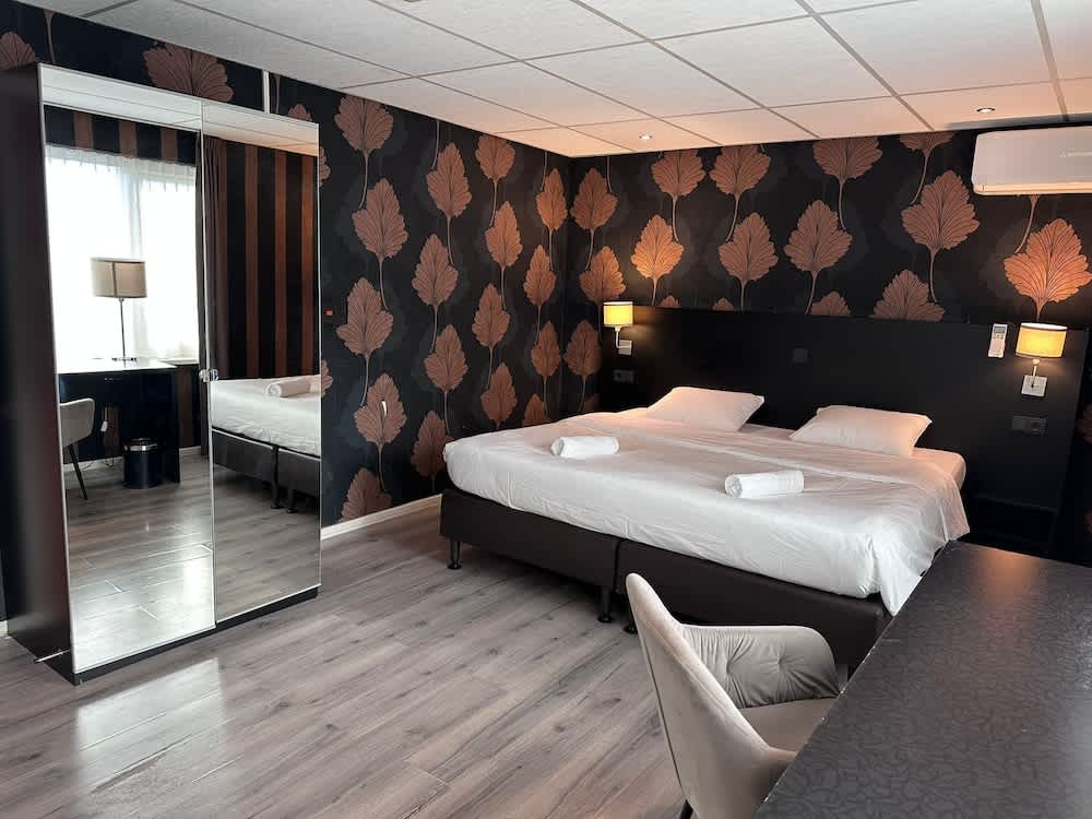 Westlake Hotels Amsterdam 2