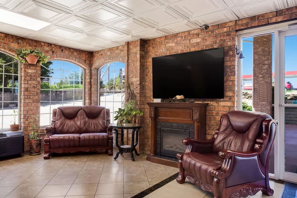 Rodeway Inn Branson, Brick House 2