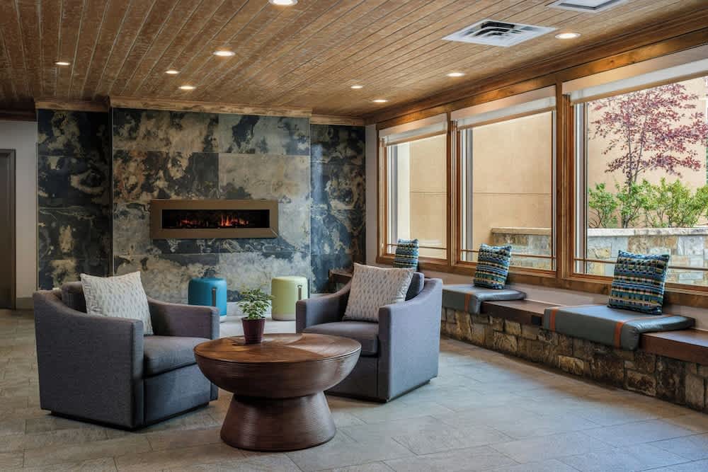 Marriott's Mountain Valley Lodge at Breckenridge 2