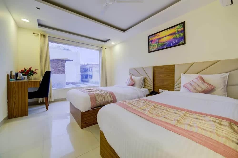 Hotel Grand Suites- Delhi Airport 1